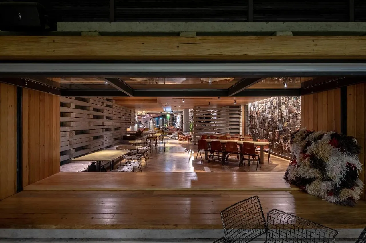 Ovolo Nishi Hotel Canberra