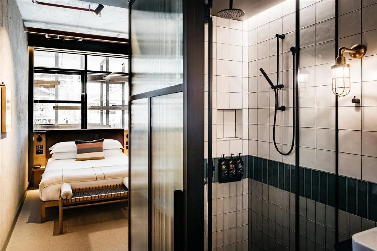 Ovolo Nishi Hotel Canberra
