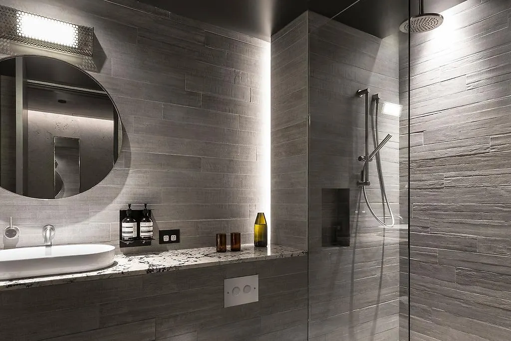 *****  Ovolo Nishi Hotel Canberra Australia