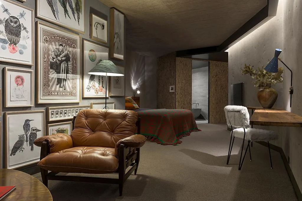 Ovolo Nishi Hotel Canberra