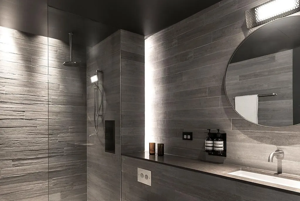 Ovolo Nishi Hotel Canberra